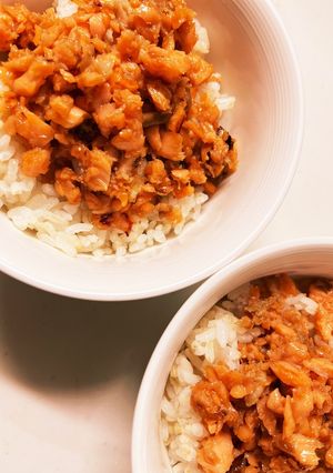 簡単激うま！シャケフレーク丼-レシピのメイン写真