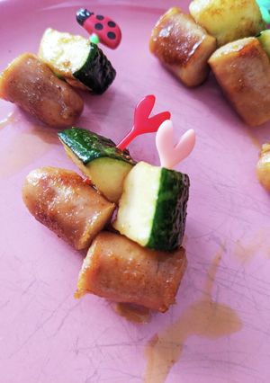 ズッキーニとウィンナーのカレー炒め-レシピのメイン写真