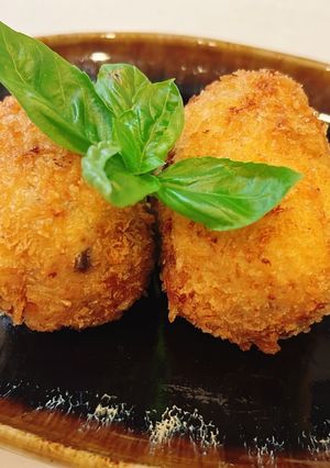 牛切り落としと里芋のクリームコロッケ-レシピのメイン写真