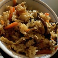 基本からアレンジまで！思わずつくりたくなる「かやくご飯 話題」の