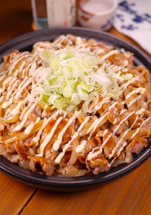 激安メガ盛り豚肉の旨い生姜焼きの作り方✨-レシピのメイン写真