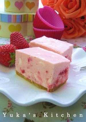 ストロベリーレアサワークリームケーキ-レシピのメイン写真