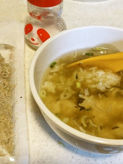 とろろ昆布のお茶漬け-レシピのメイン写真