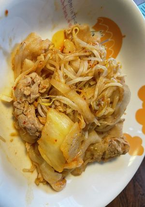 納豆のタレで豚キムチ-レシピのメイン写真