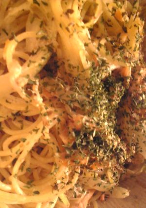 圧力鍋：鮭のアラ骨ごとと玉葱のマヨパスタ-レシピのメイン写真