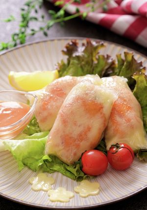 くるくる簡単！韓国風ロゼチキンサラダ巻き-レシピのメイン写真