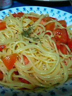 簡単涼しい♪トマトとバジルの冷製パスタ-レシピのメイン写真