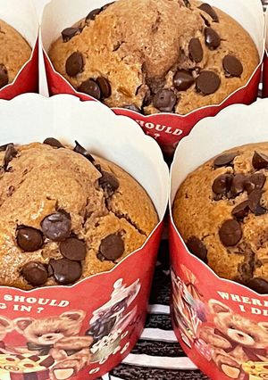 チョコソースを使ったチョコカップケーキ-レシピのメイン写真