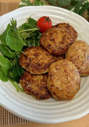 タレが美味しい！キャベツ入り鶏つくね-レシピのメイン写真