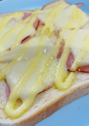 簡単激うま※ハムチーズマヨトースト-レシピのメイン写真