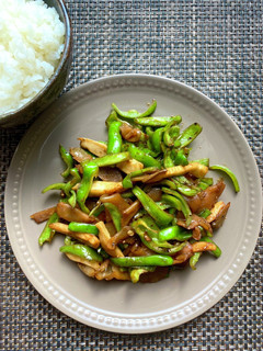 ガラスープと甜麺醤でピーマン搾菜炒め-レシピのメイン写真