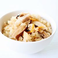 基本からアレンジまで！思わずつくりたくなる「ごもくおこわ」のレシピ