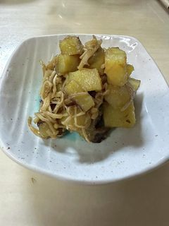 さつまいもとキノコのガーリックバター炒め-レシピのメイン写真