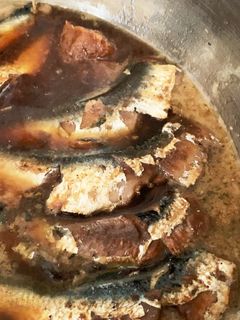 圧力鍋で骨まで柔らか梅煮-レシピのメイン写真