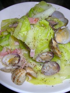 春キャベツとあさりのガーリックバター-レシピのメイン写真