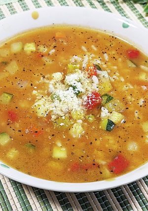 5分で完成!バジルとトマトのイタリアン粥-レシピのメイン写真