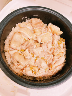 炊飯器で、塩だれ鶏炊き込みご飯！-レシピのメイン写真