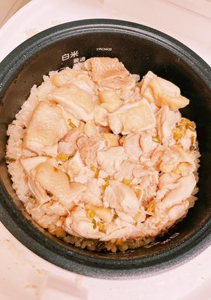 炊飯器で、塩だれ鶏炊き込みご飯！-レシピのメイン写真