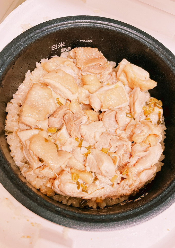 炊飯器で、塩だれ鶏炊き込みご飯！-レシピのメイン写真
