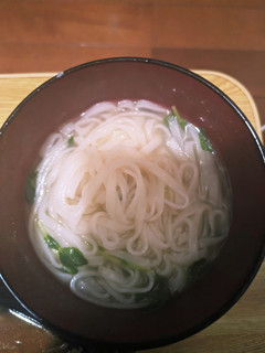 豆苗とフォーのダシダスープ-レシピのメイン写真