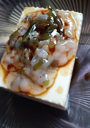 とっても簡単★絹豆腐のたこわさび醤油がけ-レシピのメイン写真