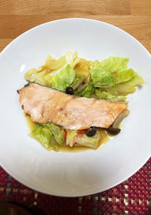 秋に食べたい！！鮭のちゃんちゃん焼き！-レシピのメイン写真