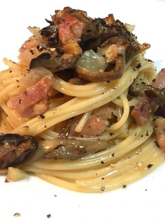 キノコのクリームパスタ・カルボナーラ風-レシピのメイン写真
