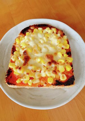コーン好きのパンの耳ピザ風（田園）-レシピのメイン写真