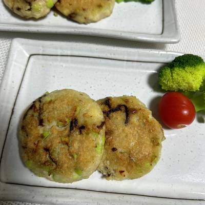 高野豆腐で鶏つくね