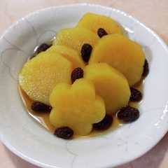 รูปของ 簡単☆さつまいもとレーズンの甘煮