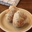 【洋風おにぎり】鮭バジルチーズ