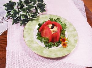 トマトのファルシー♡クリスマス…の前菜-レシピのメイン写真