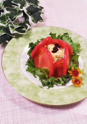 トマトのファルシー♡クリスマス…の前菜-レシピのメイン写真