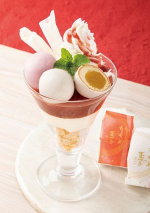 かもめの玉子の紅白パフェ-レシピのメイン写真