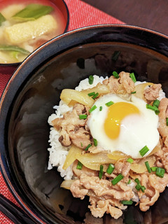 優しい豚丼♡マヨネーズで柔らかマイルド-レシピのメイン写真