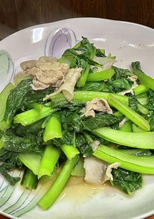 小松菜と豚バラ肉のサッと炒め・焦がし醤油-レシピのメイン写真