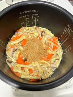 なめたけの炊き込みご飯-レシピのメイン写真