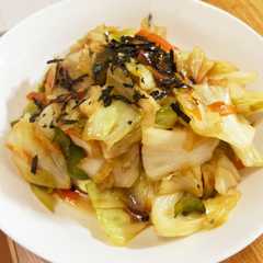 รูปของ なんだかんだここ最近で一番沁みた野菜炒め