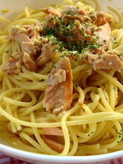 ランチにψ焼き鮭でψクリームパスタ-レシピのメイン写真