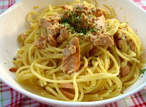 ランチにψ焼き鮭でψクリームパスタ-レシピのメイン写真