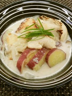 鶏もも肉とさつまいものミルクスープ-レシピのメイン写真
