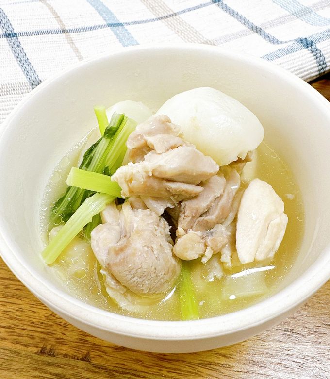 塩出汁で♡鶏もも肉とカブの旨出汁煮-レシピのメイン写真