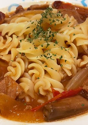 ビーフストロガノフパスタ-レシピのメイン写真