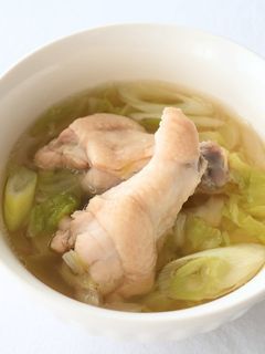 子ども喜ぶ!手羽元と白菜のスープ-レシピのメイン写真