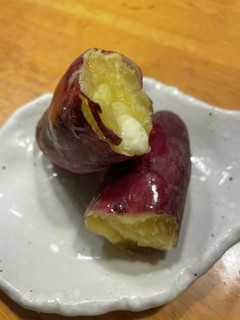 材料3つ!電子レンジで簡単焼き芋♡-レシピのメイン写真