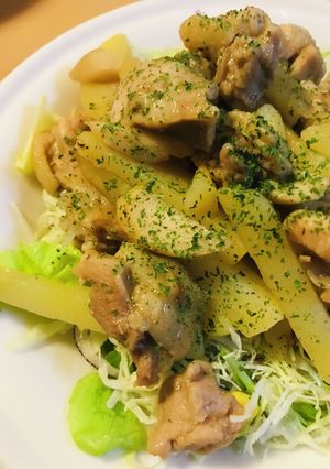 鶏肉の野菜炒め●鶏肉とジャガイモの炒め煮-レシピのメイン写真