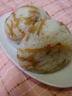 キンピラおにぎり-レシピのメイン写真
