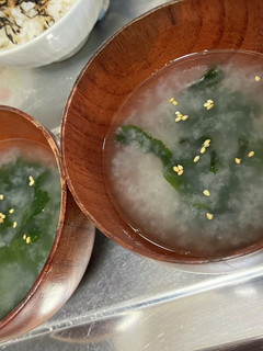即席!玉ねぎ麹とわかめのスープ-レシピのメイン写真