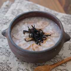 รูปของ 【秋の薬膳レシピ】 おひとり様の蓮根粥