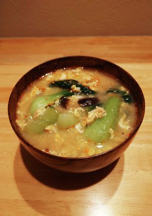 干しえび入りチンゲン菜と卵の味噌汁-レシピのメイン写真
